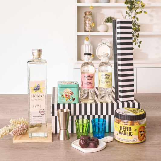 Tickle Me Gin Hamper