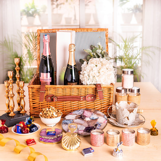 Chandon Cheers Gift Hamper