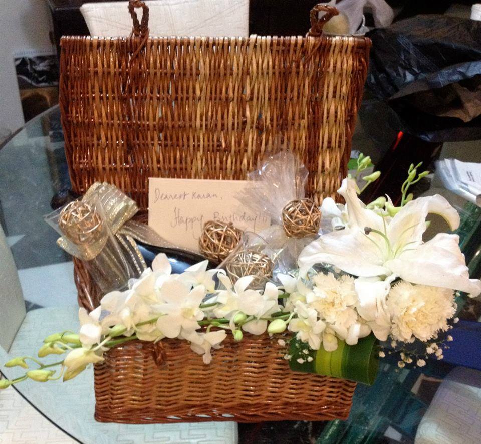 Gift Basket Useful Wedding Gift For Friend Female Heart To Heart