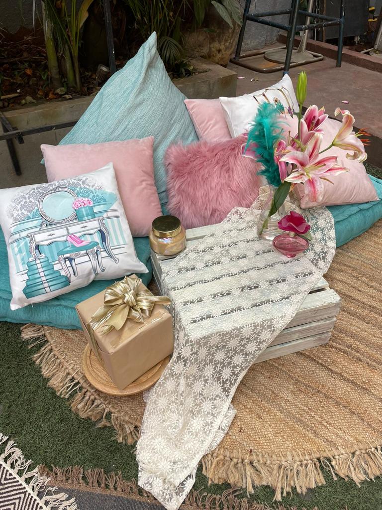 DIY Love Picnic Surprise