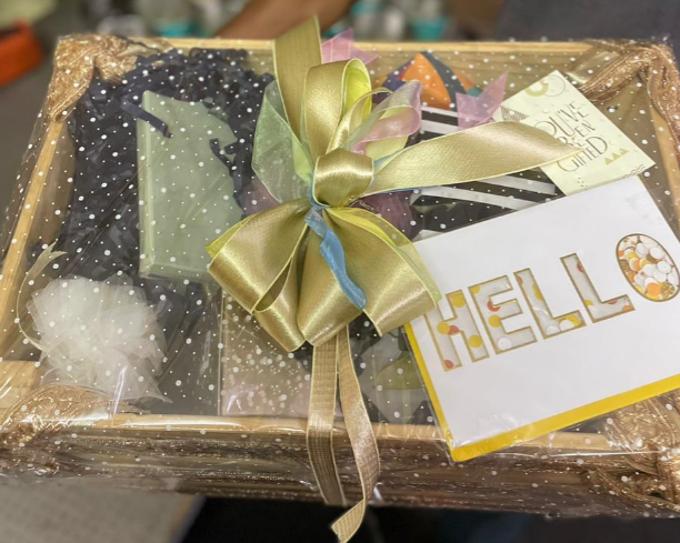 Wedding Gift Hamper