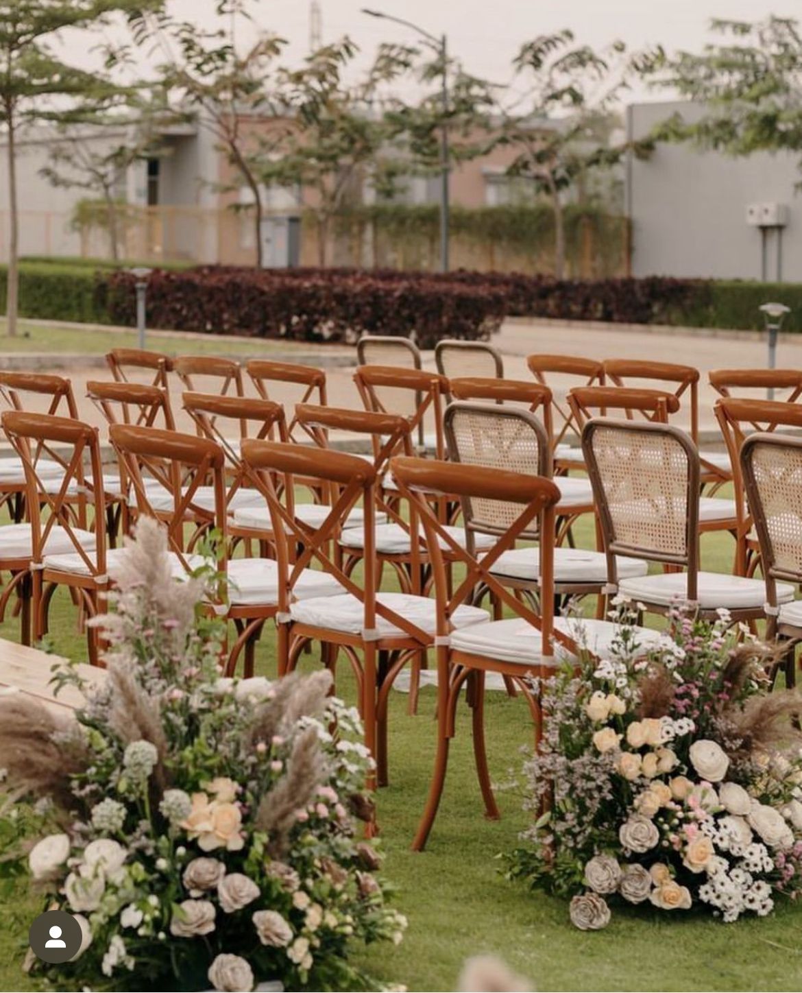 Table and Chairs Rentals