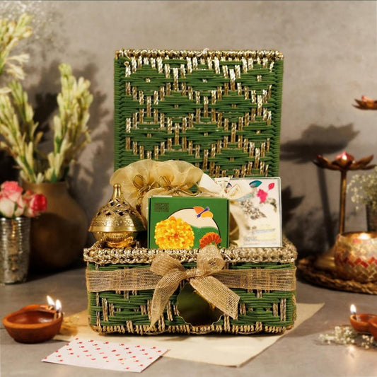 The Regal Jute Festive Hamper