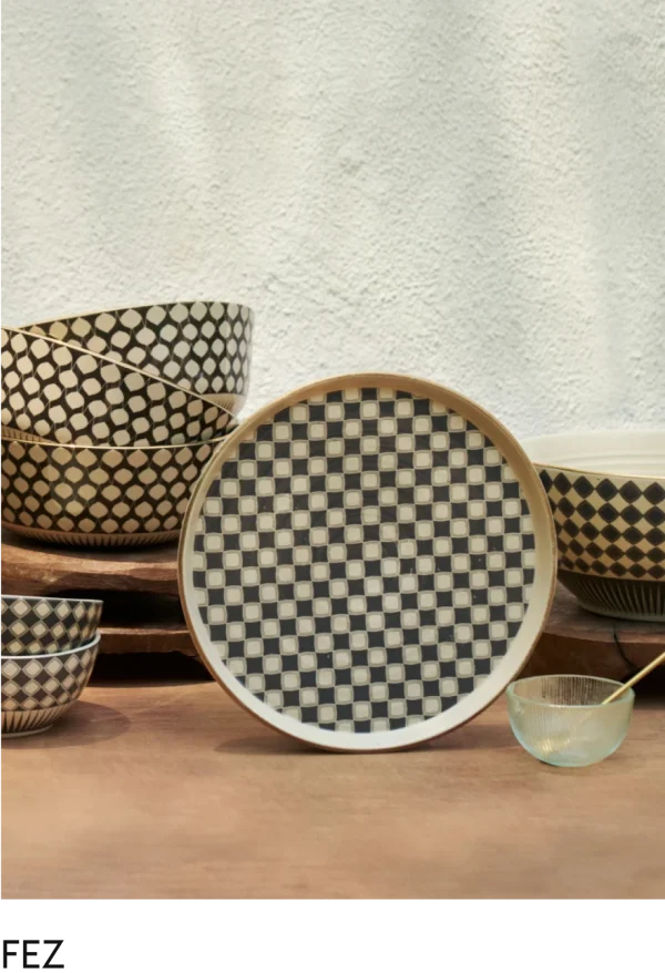 Corperate Black and white checks Pattern Theme