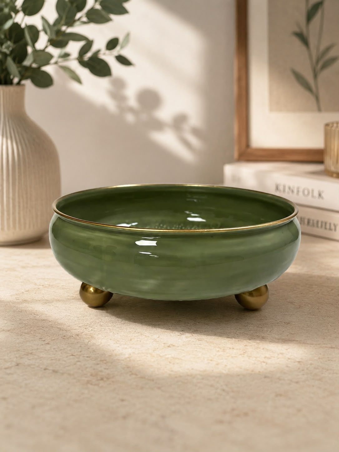 Aura Metal Decorative Bowl gift hamper