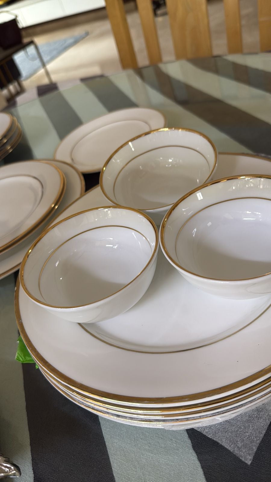 White Plates Dinner Rentals
