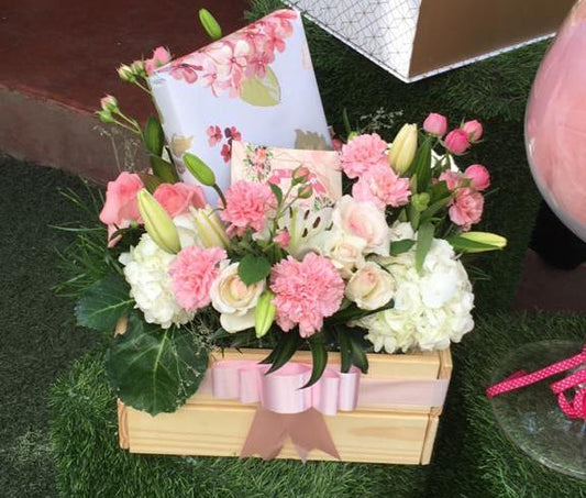 Floral Blissful Box HAMPER